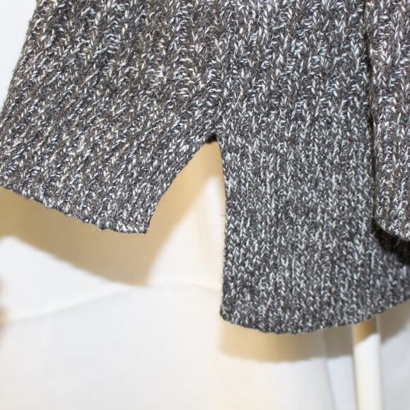 Isabel Maternity Women’s Grey Cable Knit Long Sleeve Sweater Size Medium - Picture 12 of 14